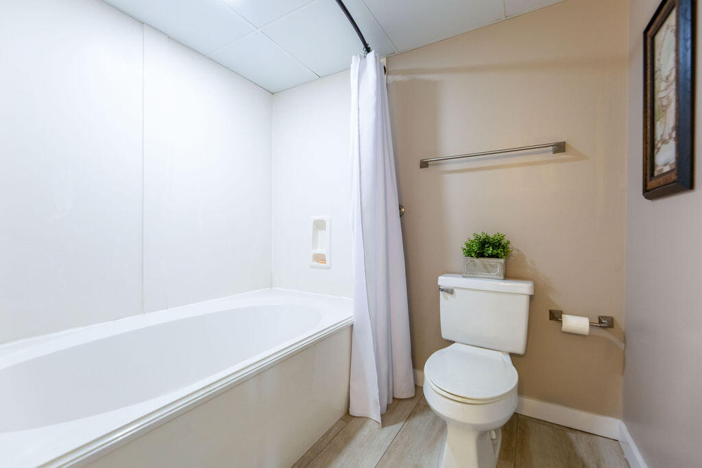 Long Beach Towers (tower 1) - Residential