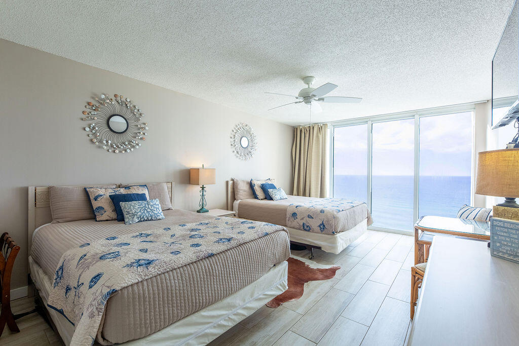 Long Beach Towers (tower 1) - Residential