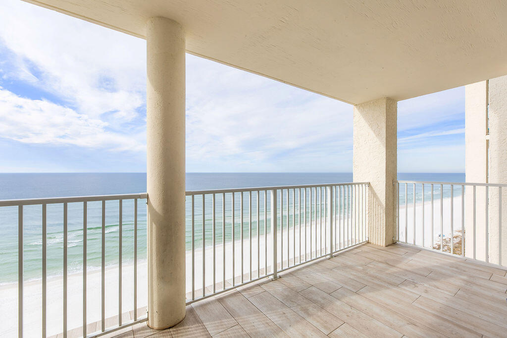 Long Beach Towers (tower 1) - Residential