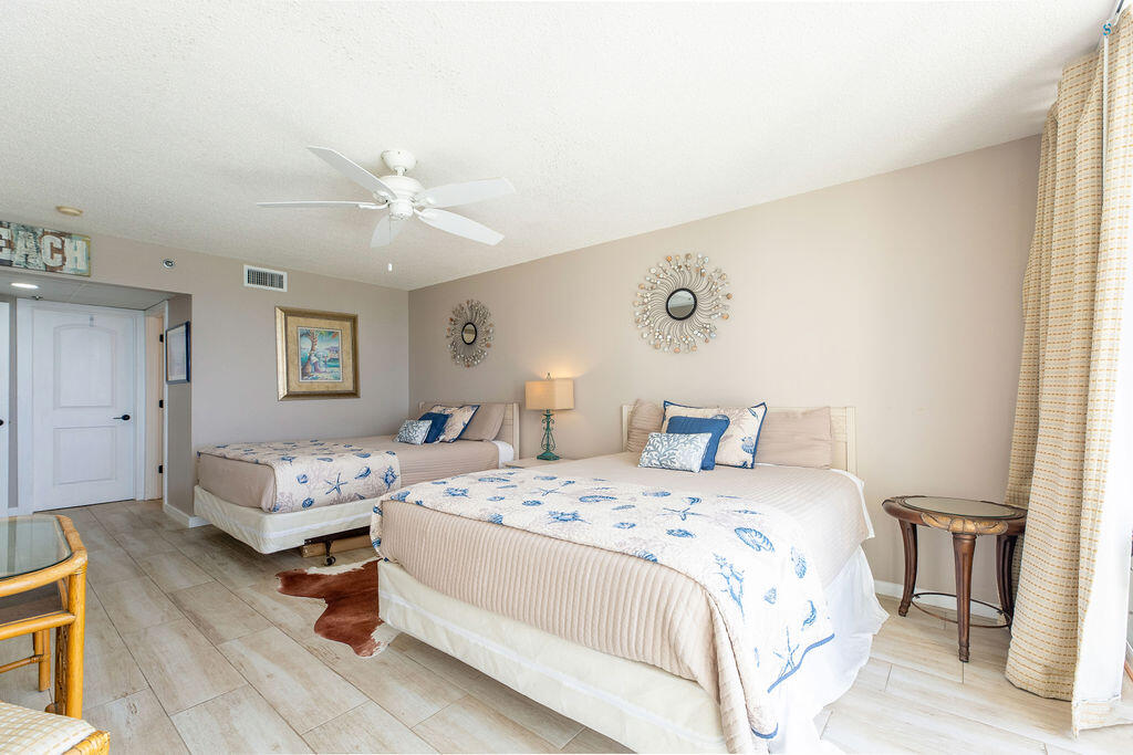 Long Beach Towers (tower 1) - Residential