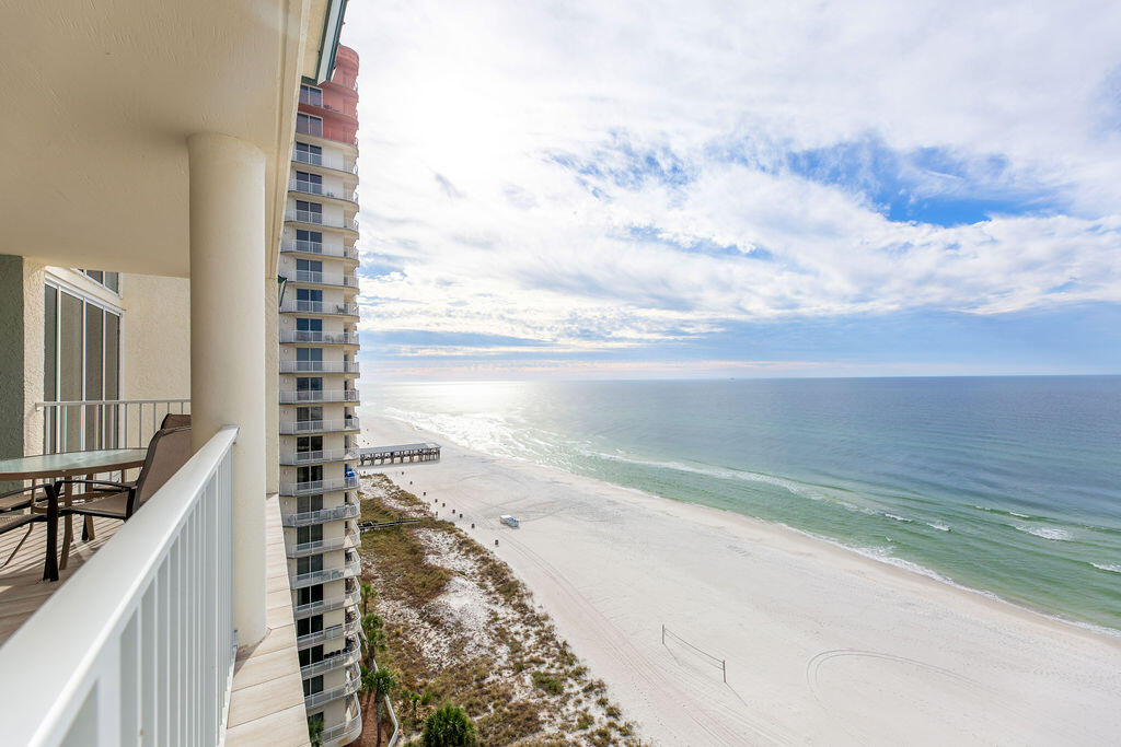 Long Beach Towers (tower 1) - Residential