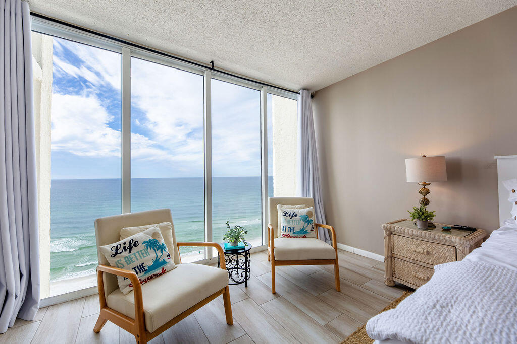 Long Beach Towers (tower 1) - Residential