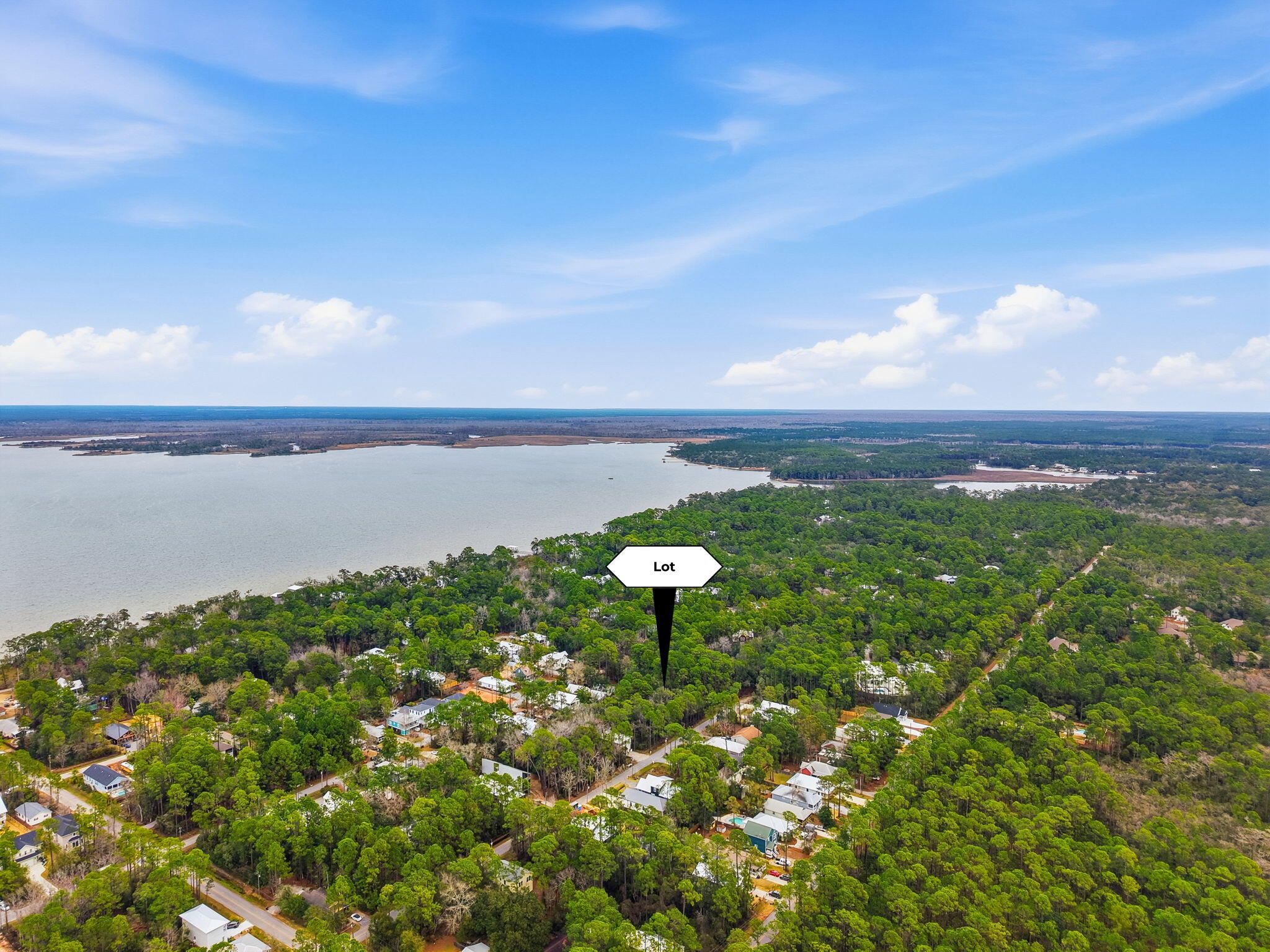 MAGNOLIA BEACH - Land