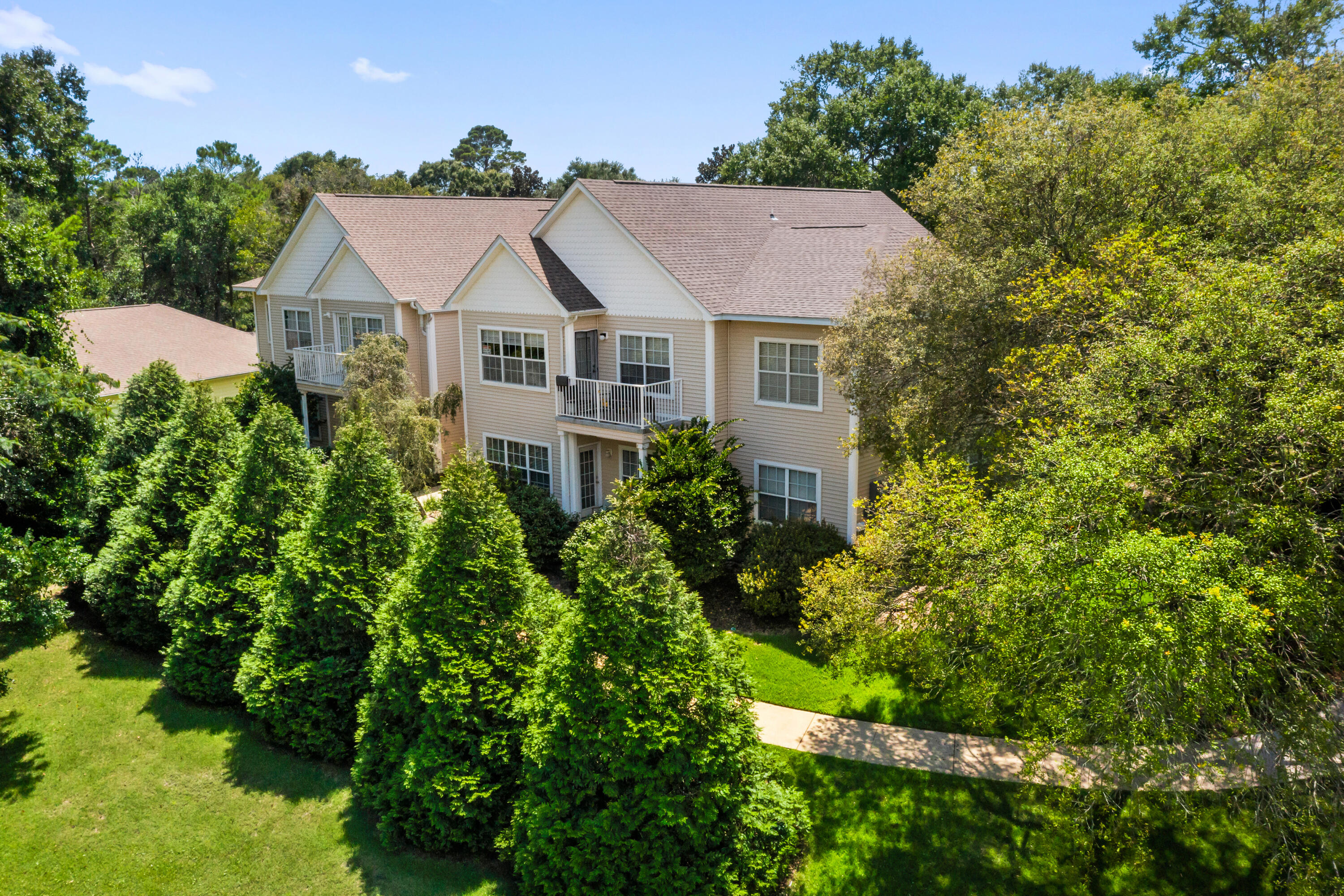 THE OAKS AT NICEVILLE - Residential