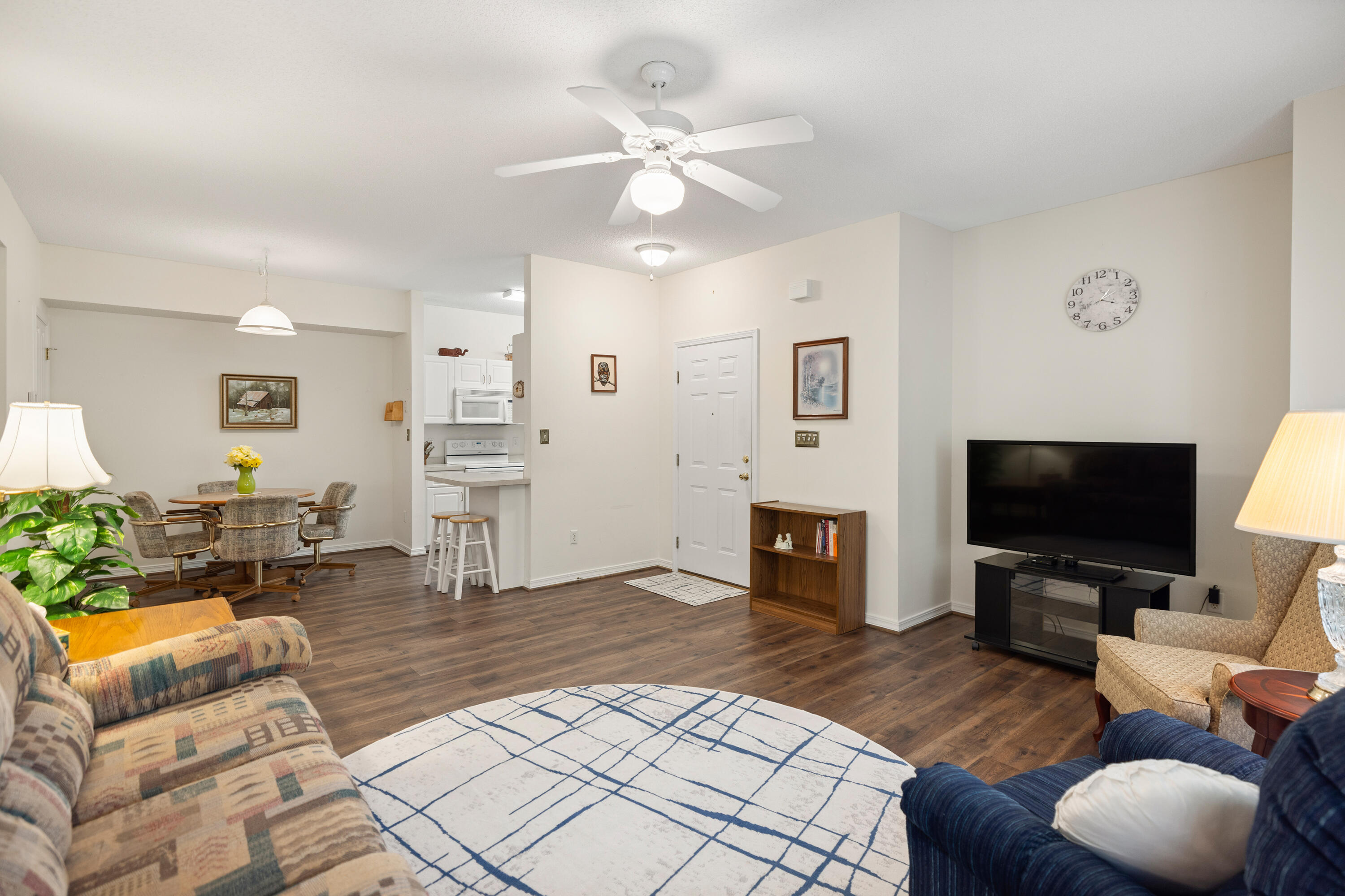 THE OAKS AT NICEVILLE - Residential