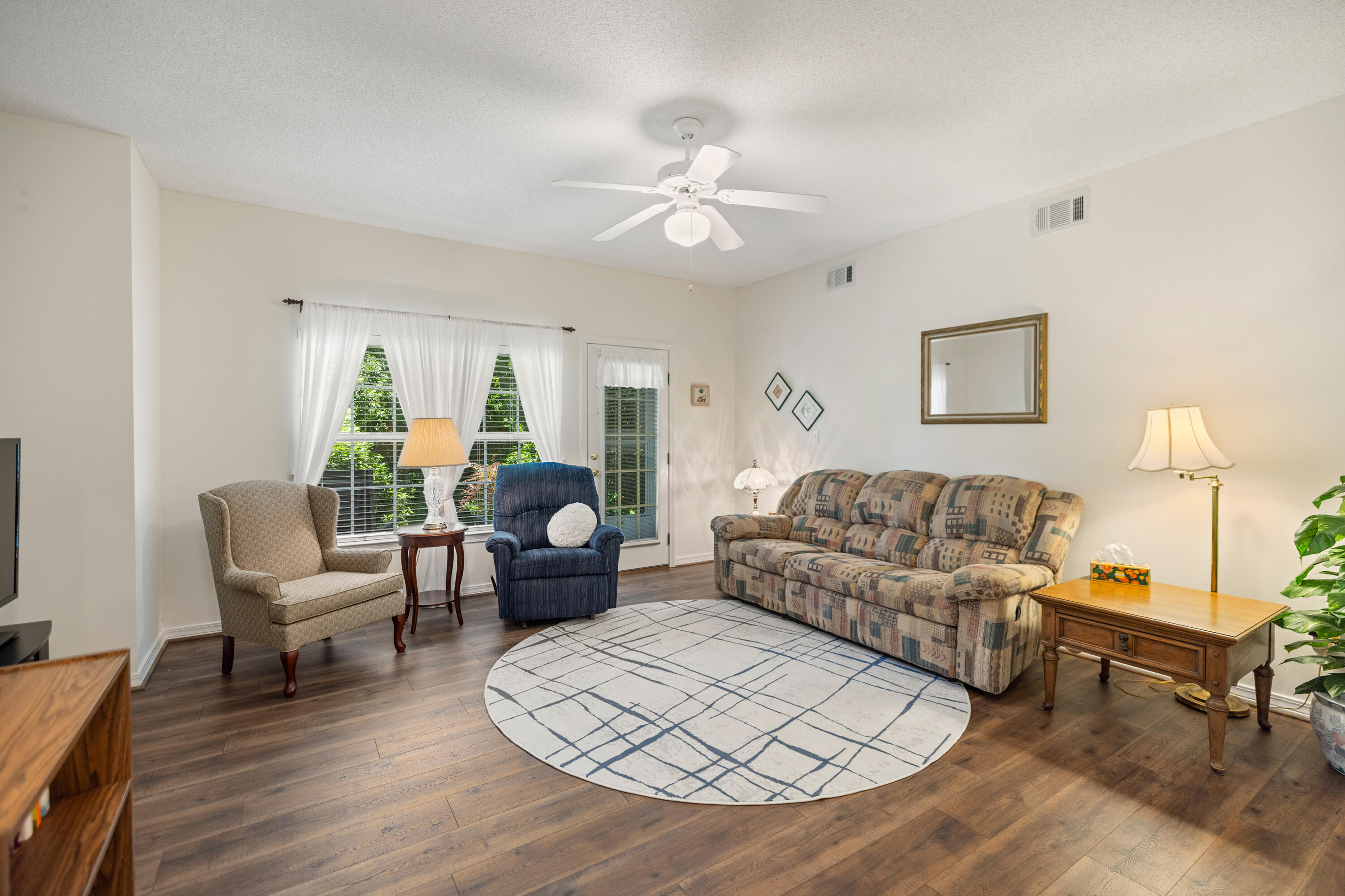 THE OAKS AT NICEVILLE - Residential
