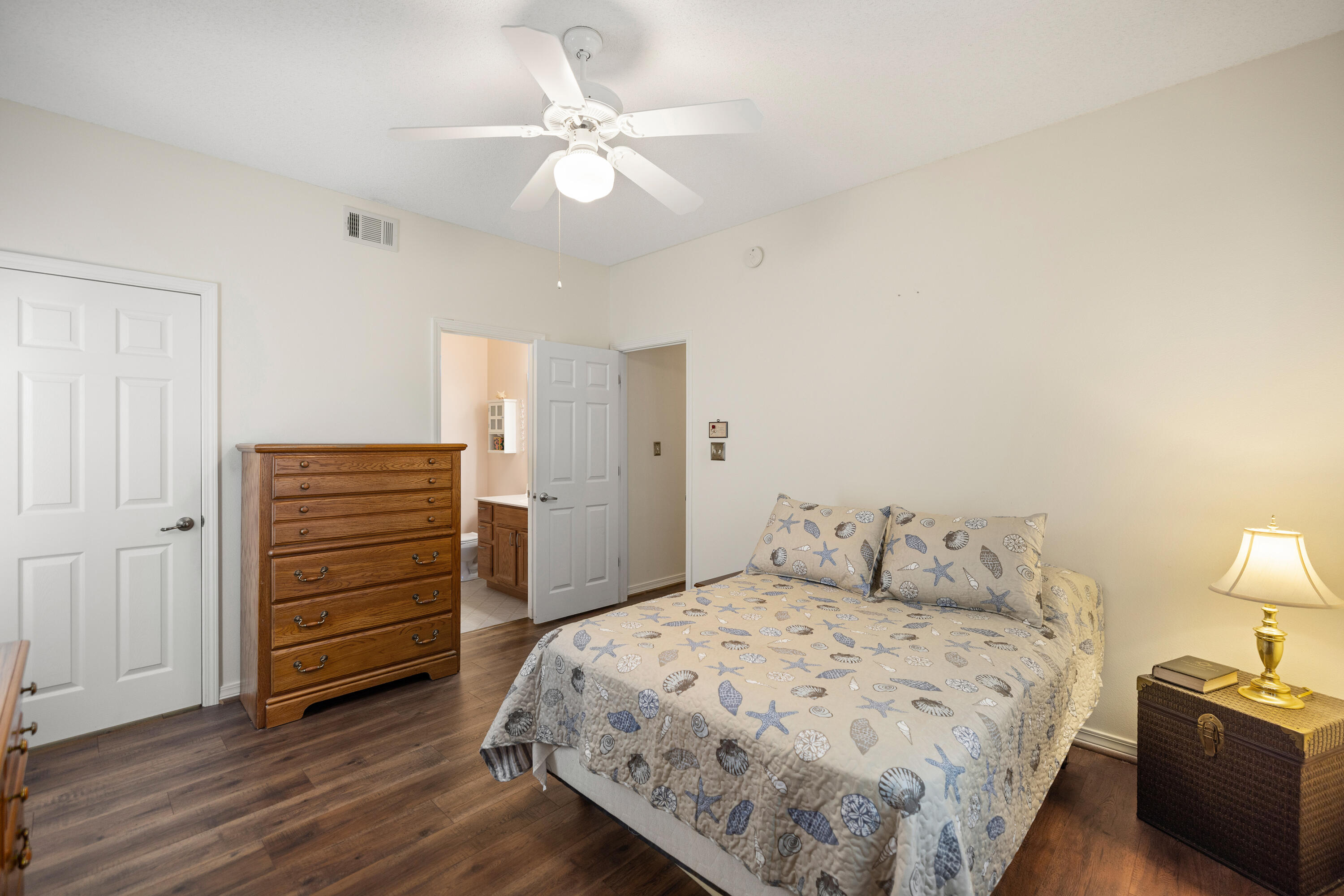 THE OAKS AT NICEVILLE - Residential