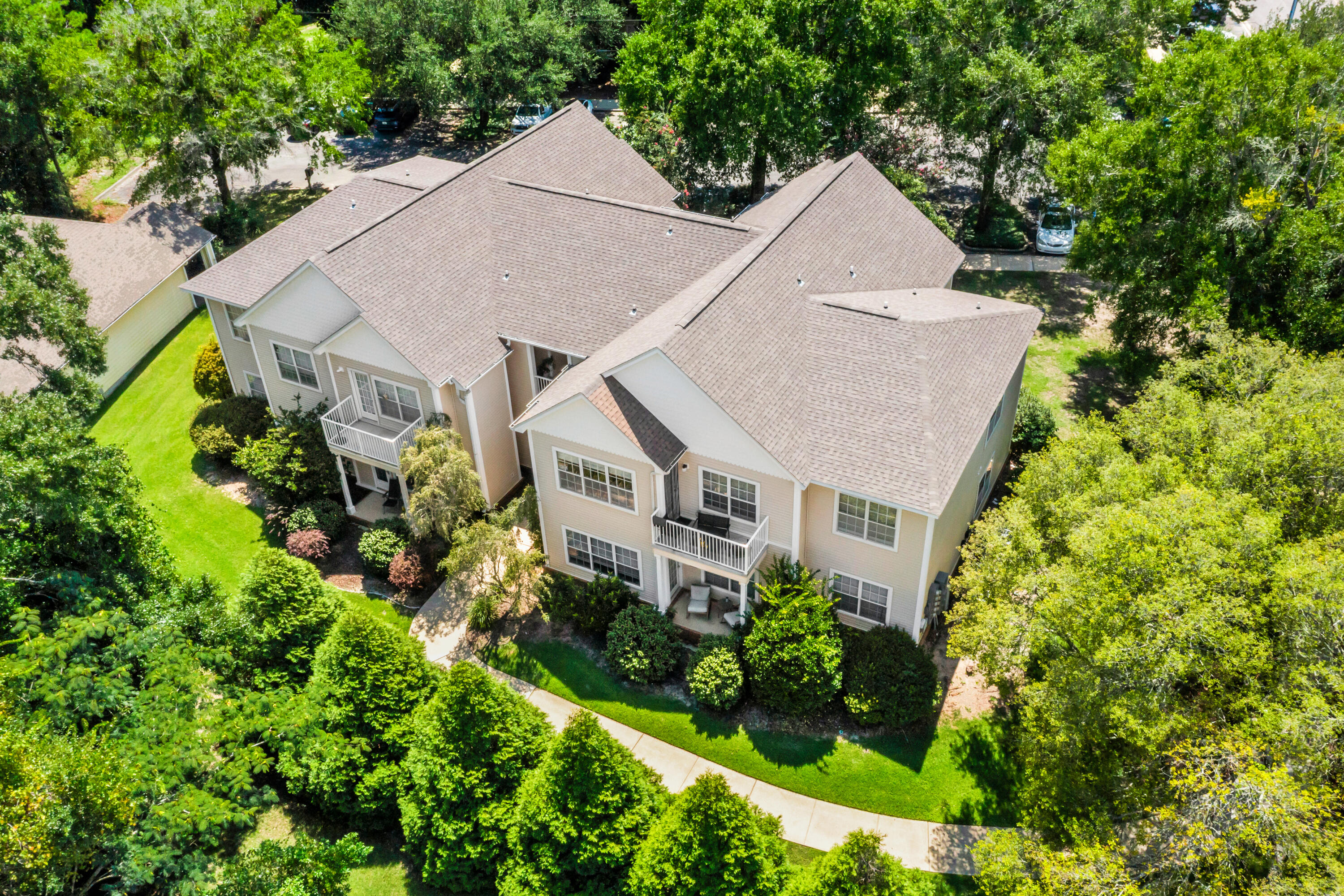 THE OAKS AT NICEVILLE - Residential