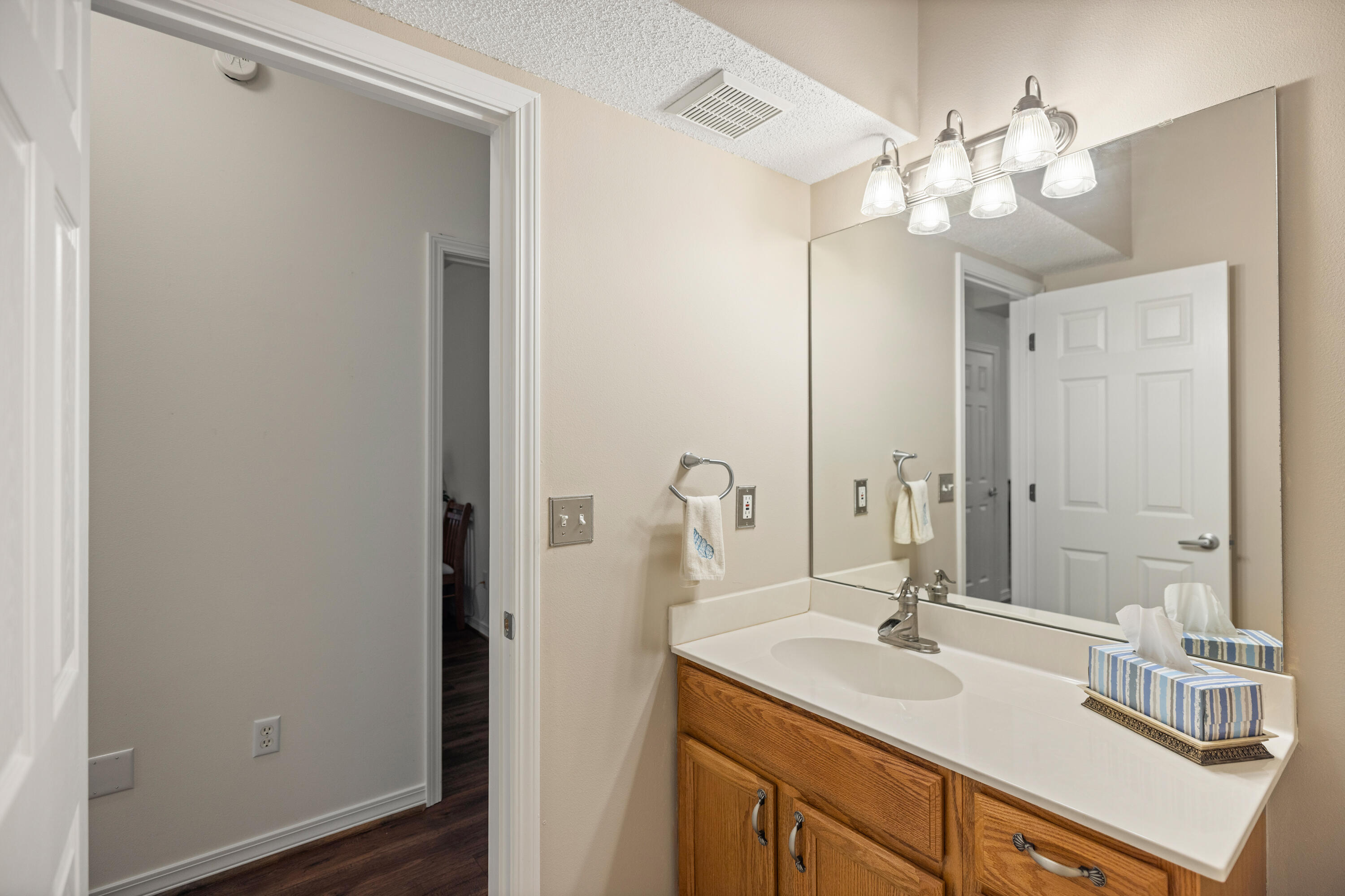 THE OAKS AT NICEVILLE - Residential