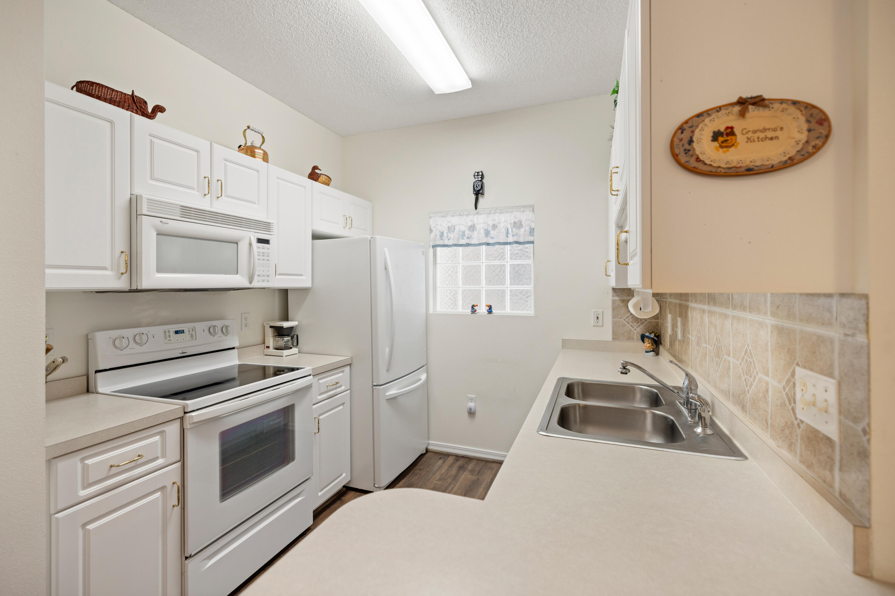 THE OAKS AT NICEVILLE - Residential