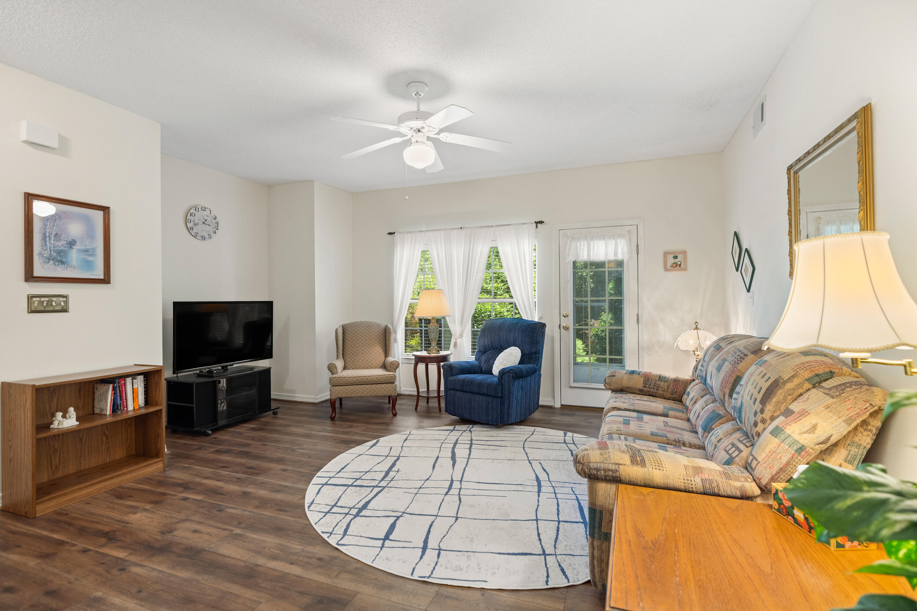 THE OAKS AT NICEVILLE - Residential