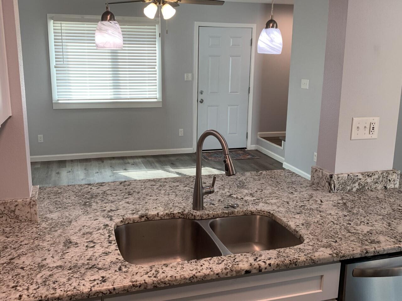 INDIAN HILLS - Residential