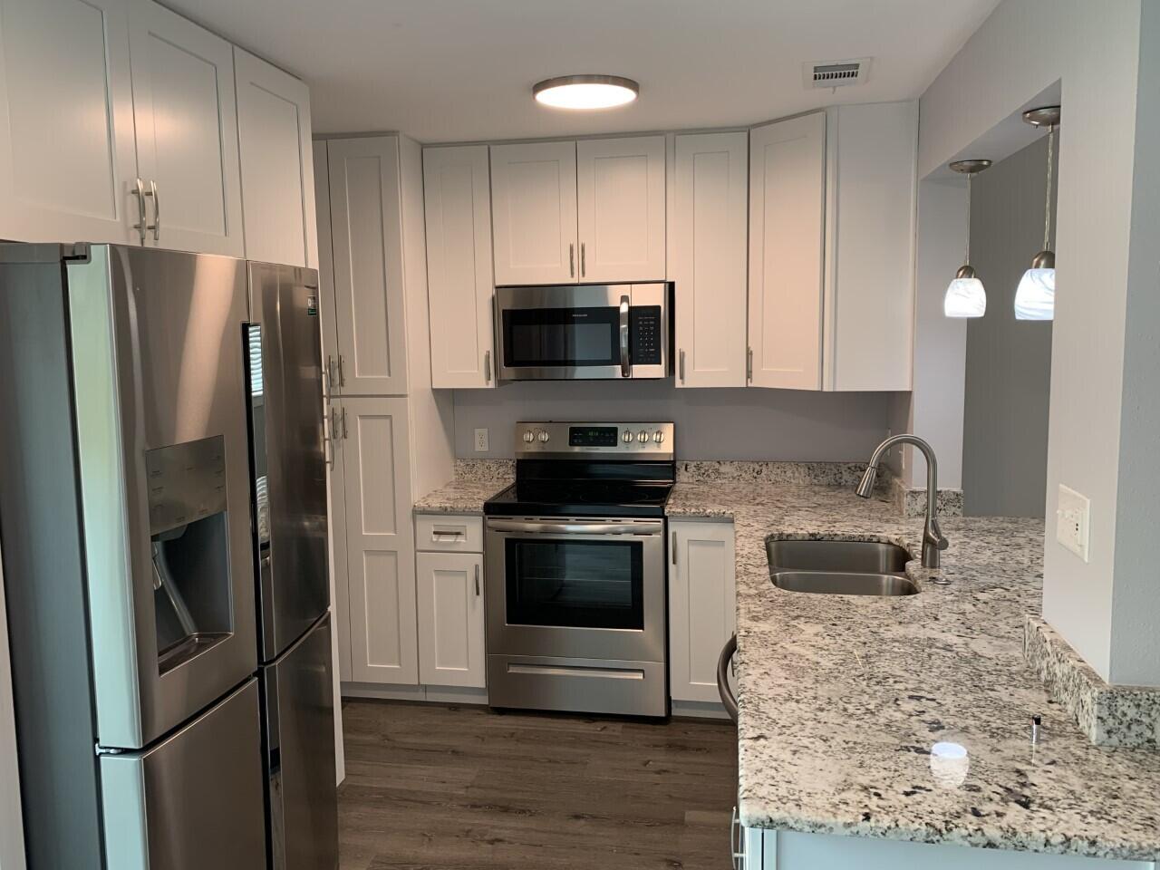 INDIAN HILLS - Residential