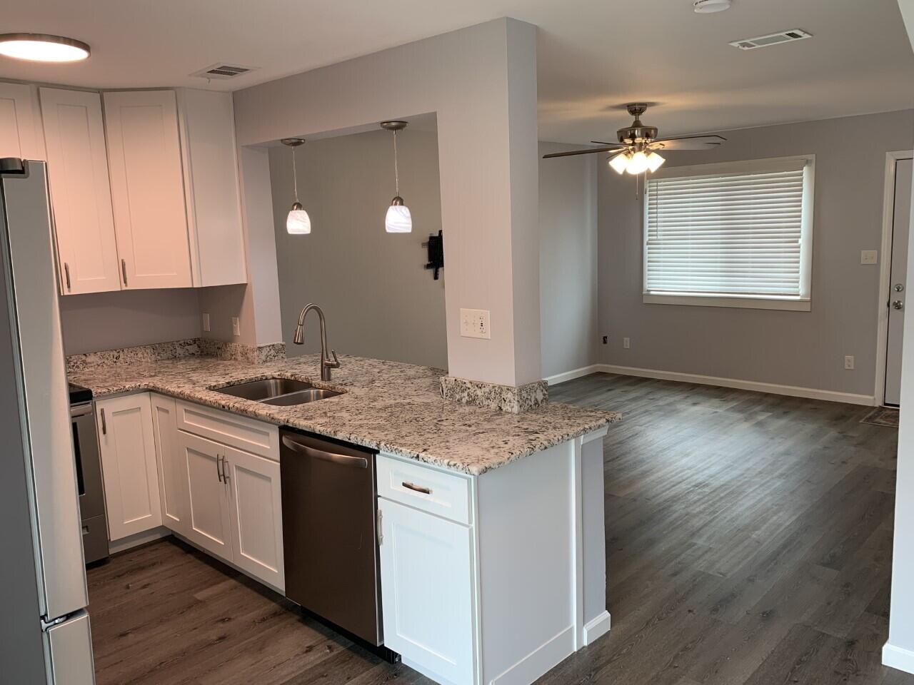 INDIAN HILLS - Residential