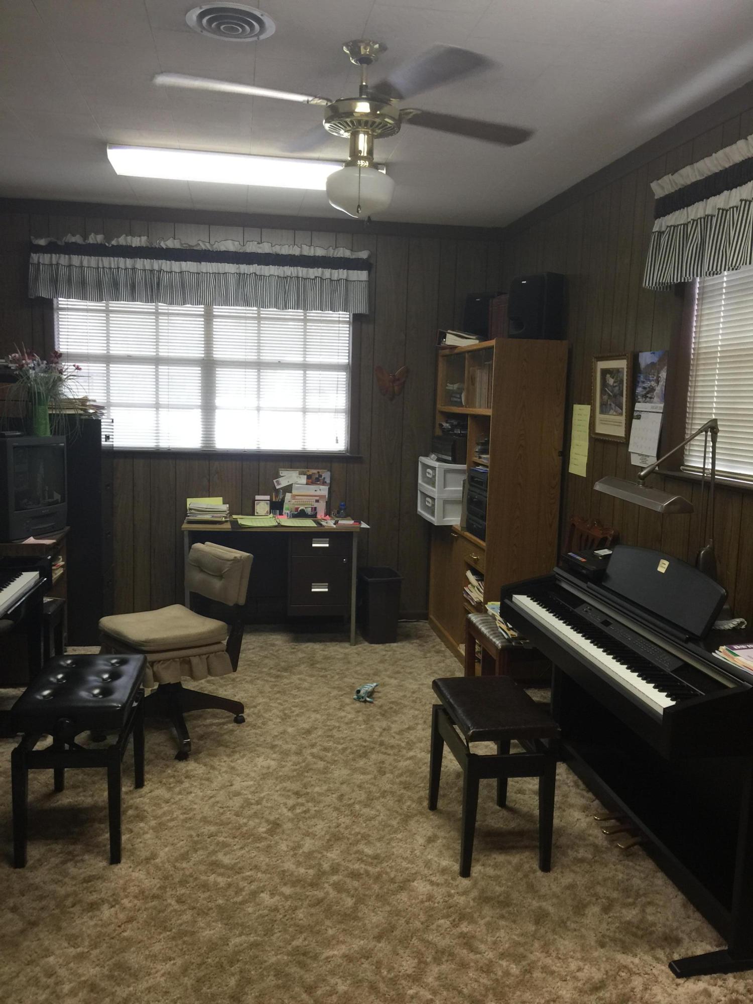 ADAMS POWELL - Residential