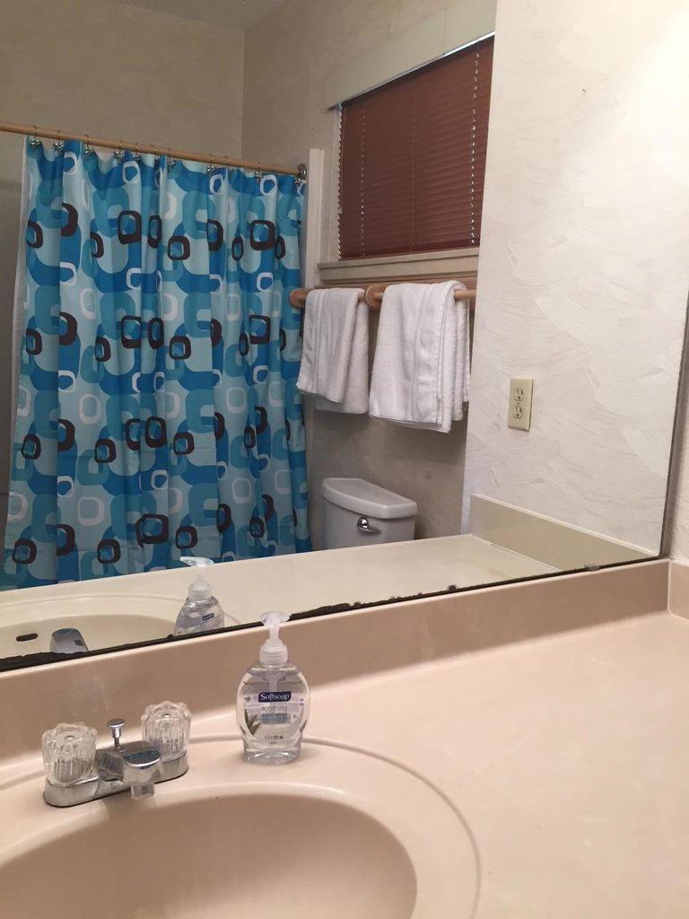 MARINA VILLAS CONDO AT BLUEWATER BAY - Residential Lease