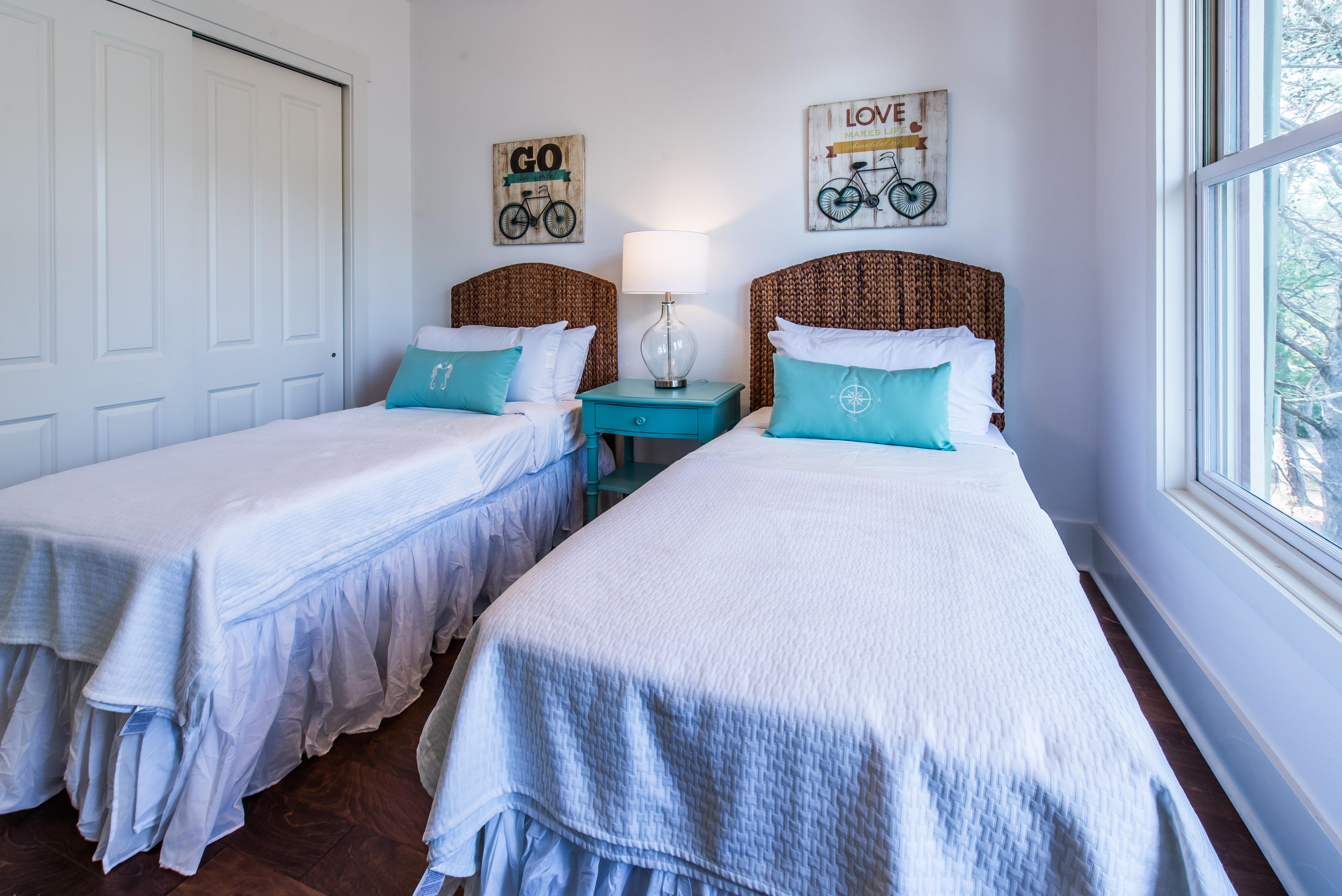 THE HAMMOCKS OF SEAGROVE - Residential