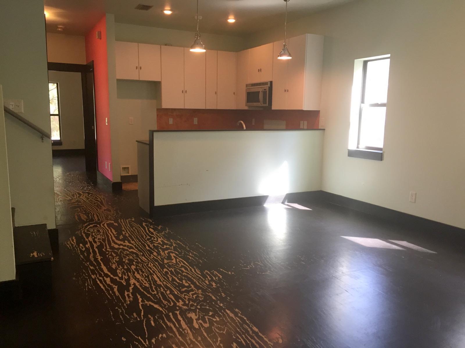 MAGNOLIA BEACH - Residential