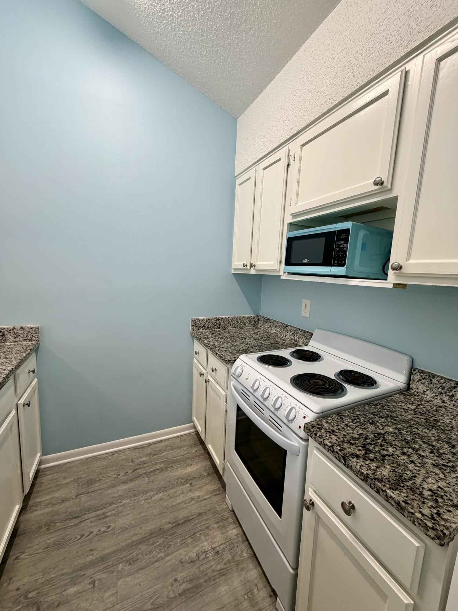 CHINAS COVE - Residential