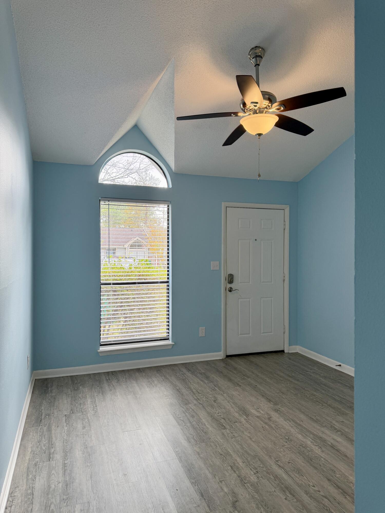 CHINAS COVE - Residential