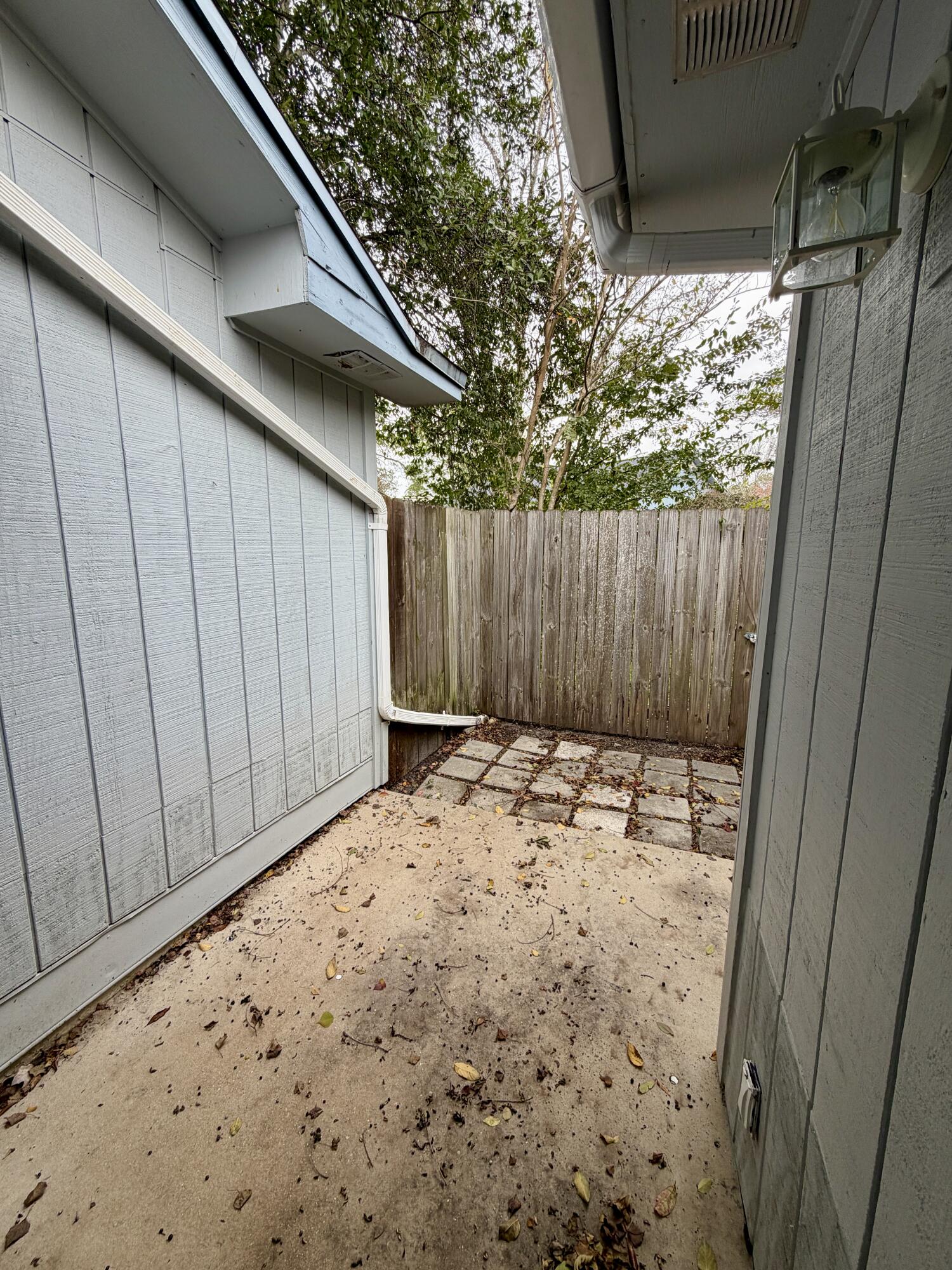 CHINAS COVE - Residential