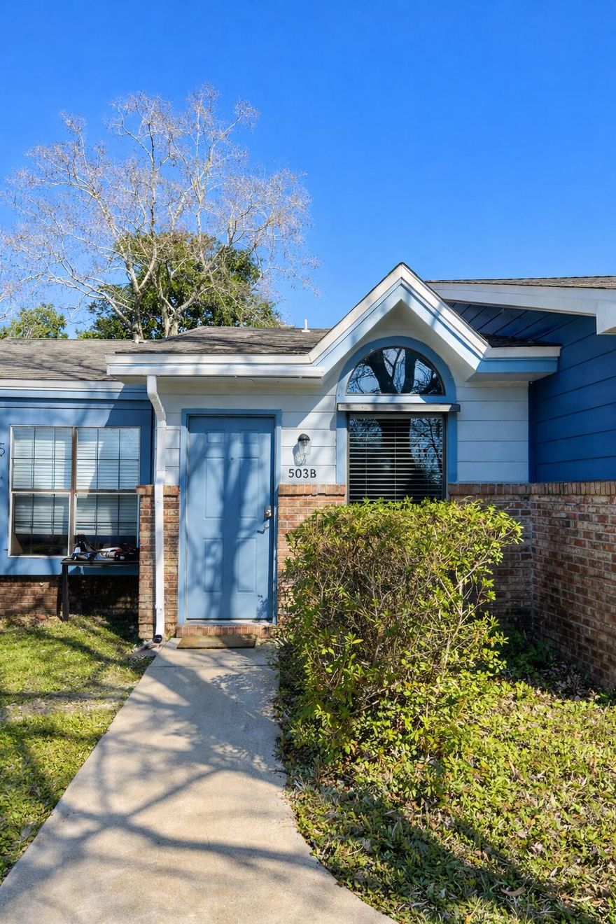 This quant little townhome has been very well cared for and it shows! Its bright and clean and boasts brand new LVP flooring throughout and freshly painted. The kitchen is adorable with granite countertops, freshly painted cabinets, new microwave and stove. A huge plus about this little place is the indoor stackable laundry space and lovely back patio area. Bonus: Hurricane shutters, newer roof, and 2019 water heater and washer and dryer.