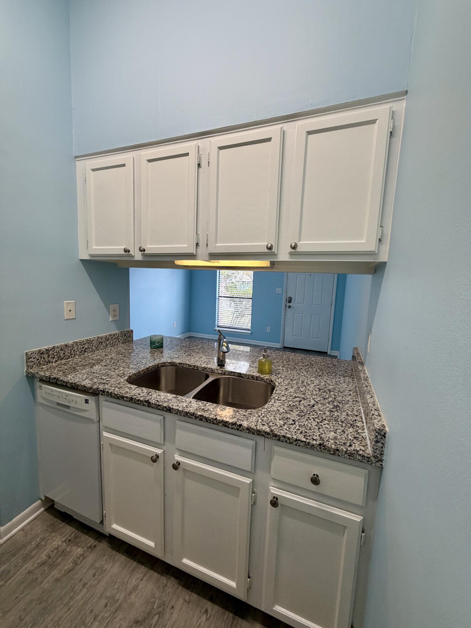 CHINAS COVE - Residential