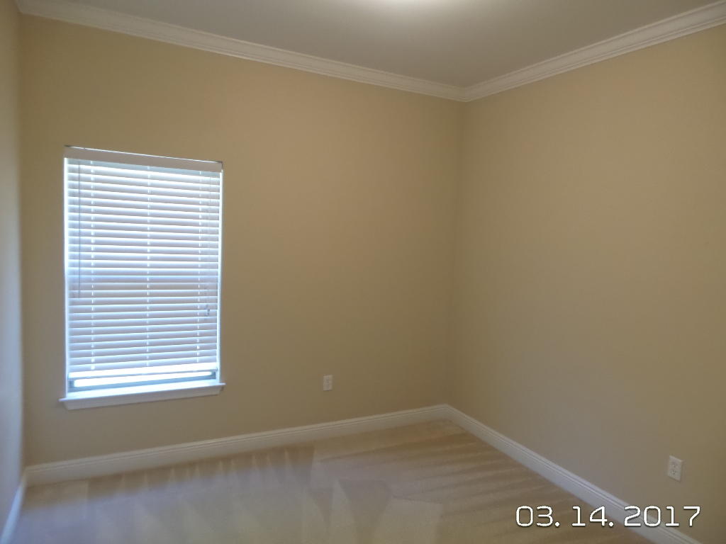 ROLLING RIDGE - Residential Lease