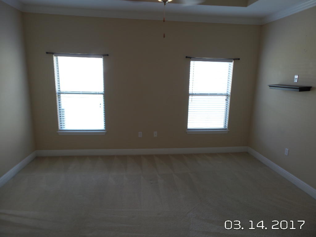 ROLLING RIDGE - Residential Lease