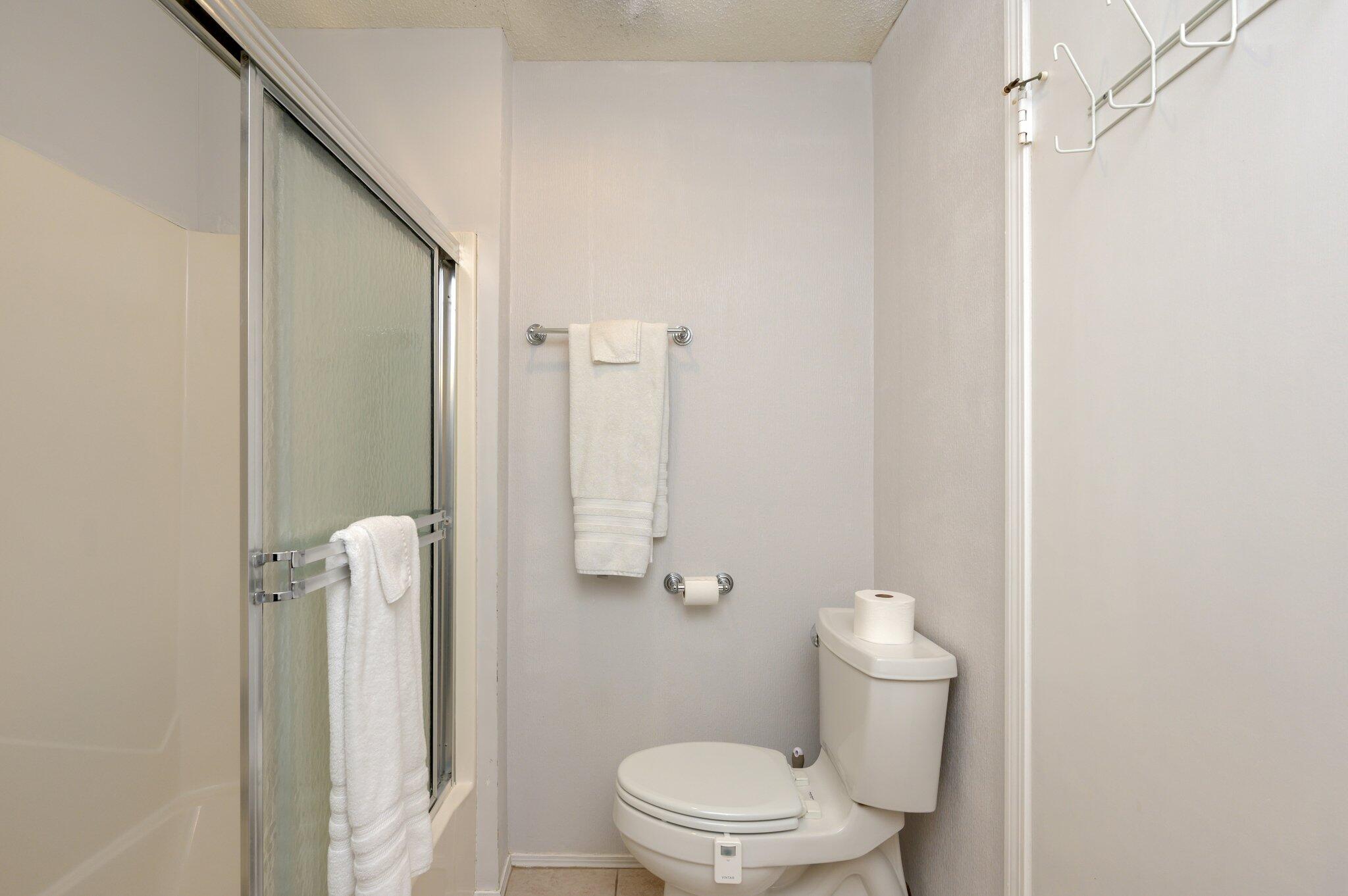 SANDPRINTS CONDO - Residential