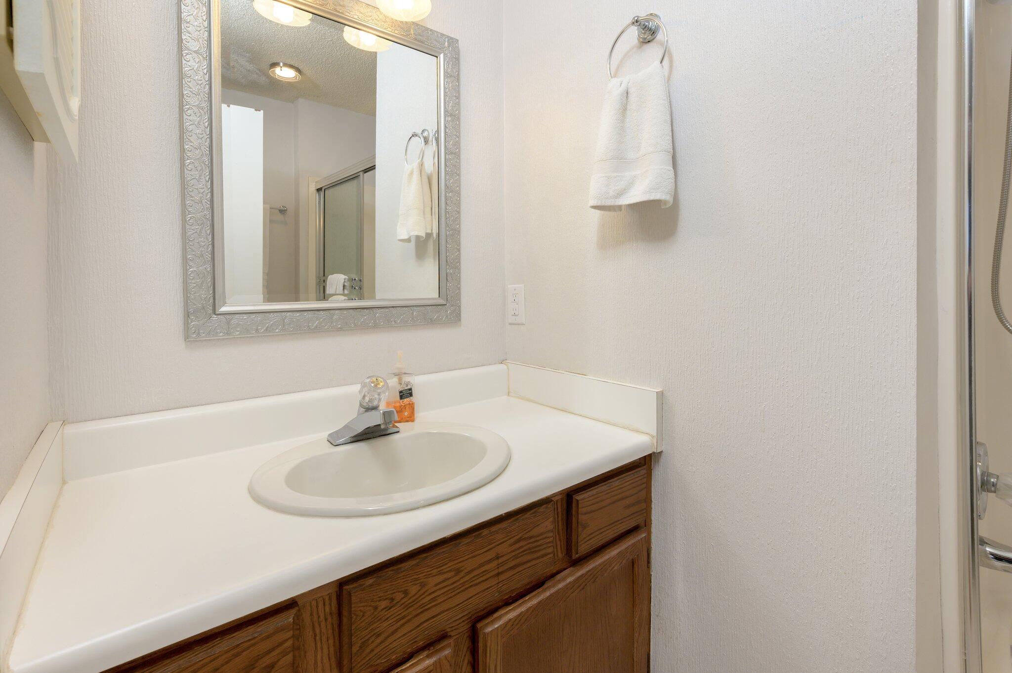 SANDPRINTS CONDO - Residential