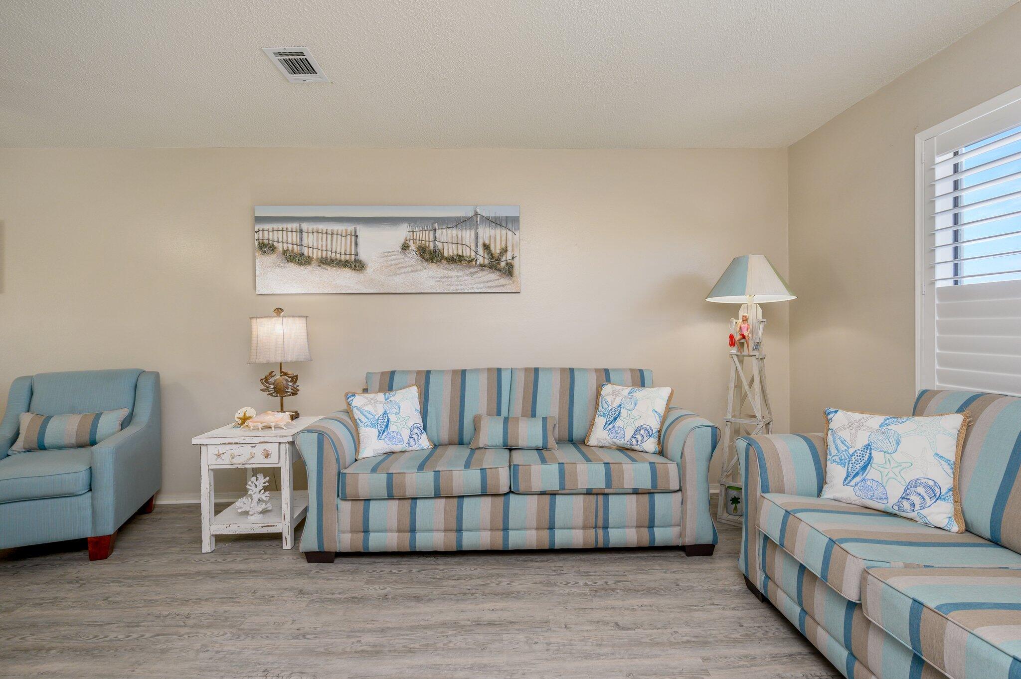 SANDPRINTS CONDO - Residential