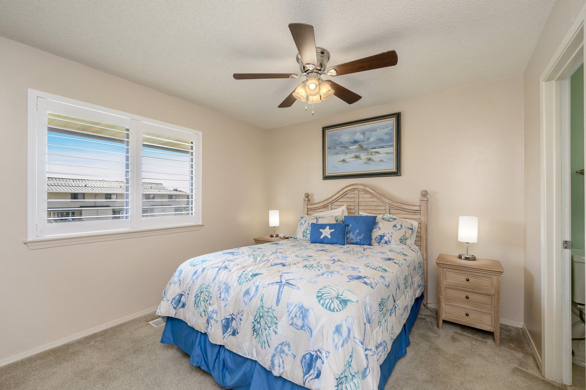 SANDPRINTS CONDO - Residential