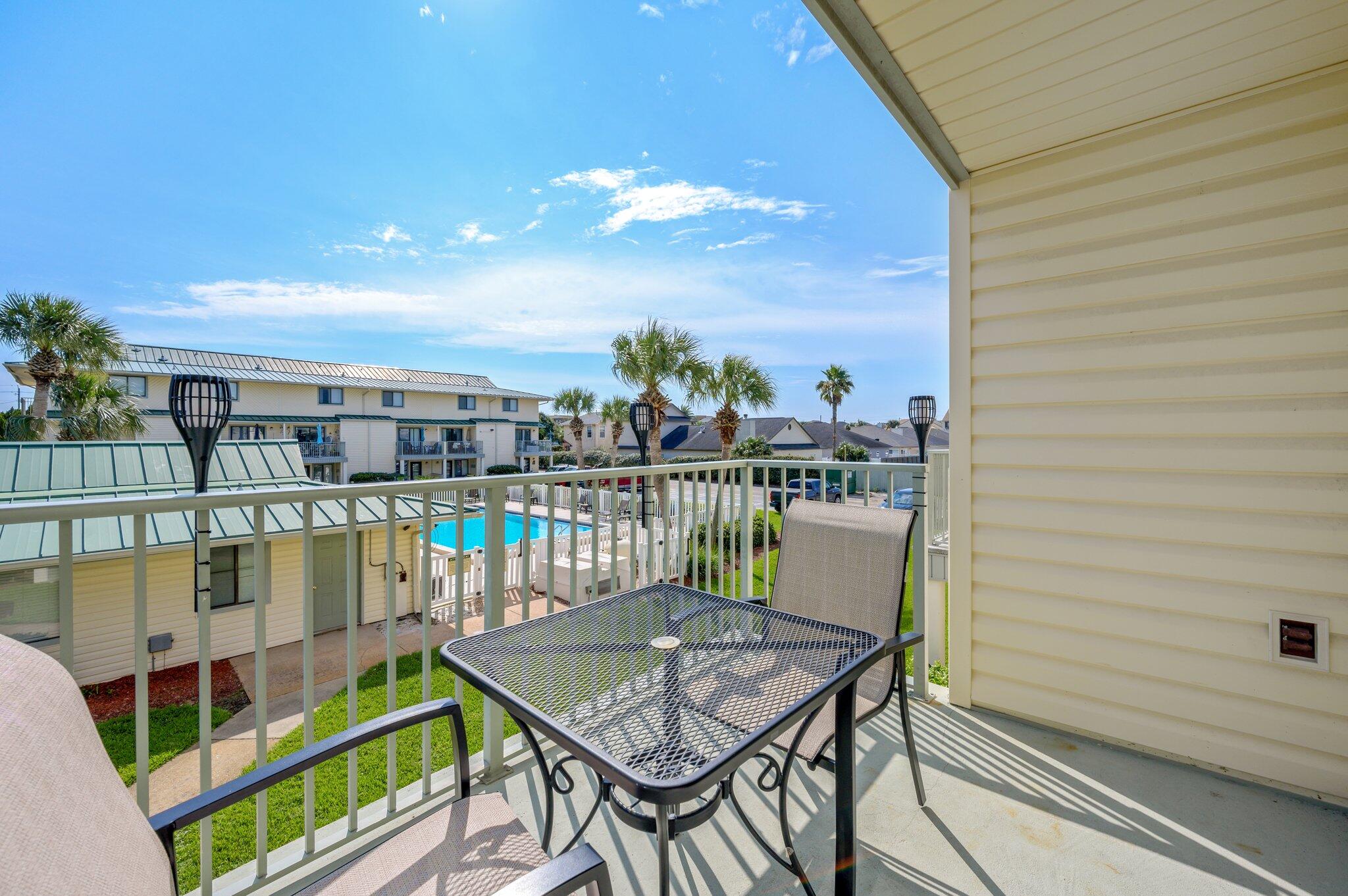 SANDPRINTS CONDO - Residential