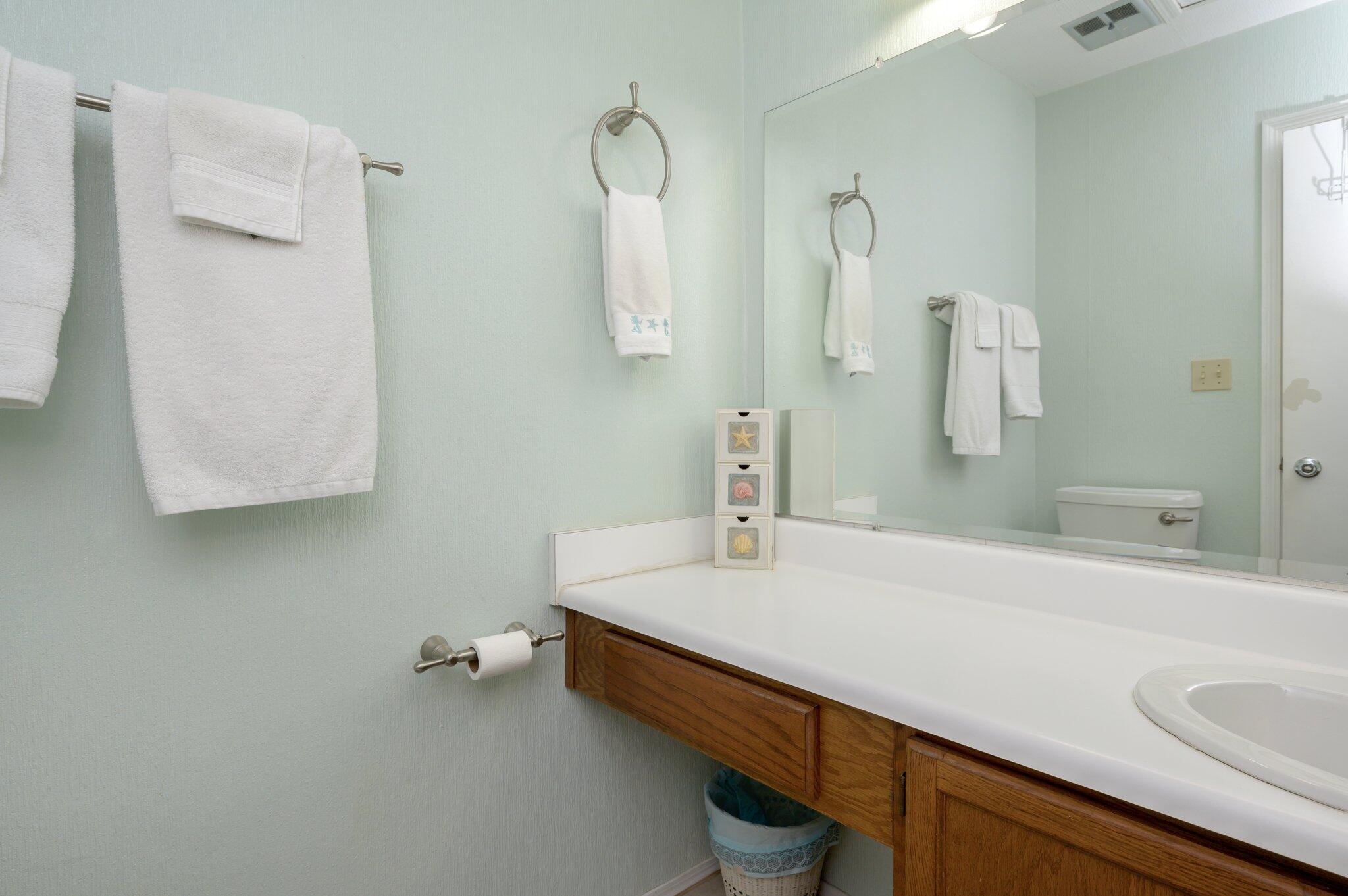 SANDPRINTS CONDO - Residential