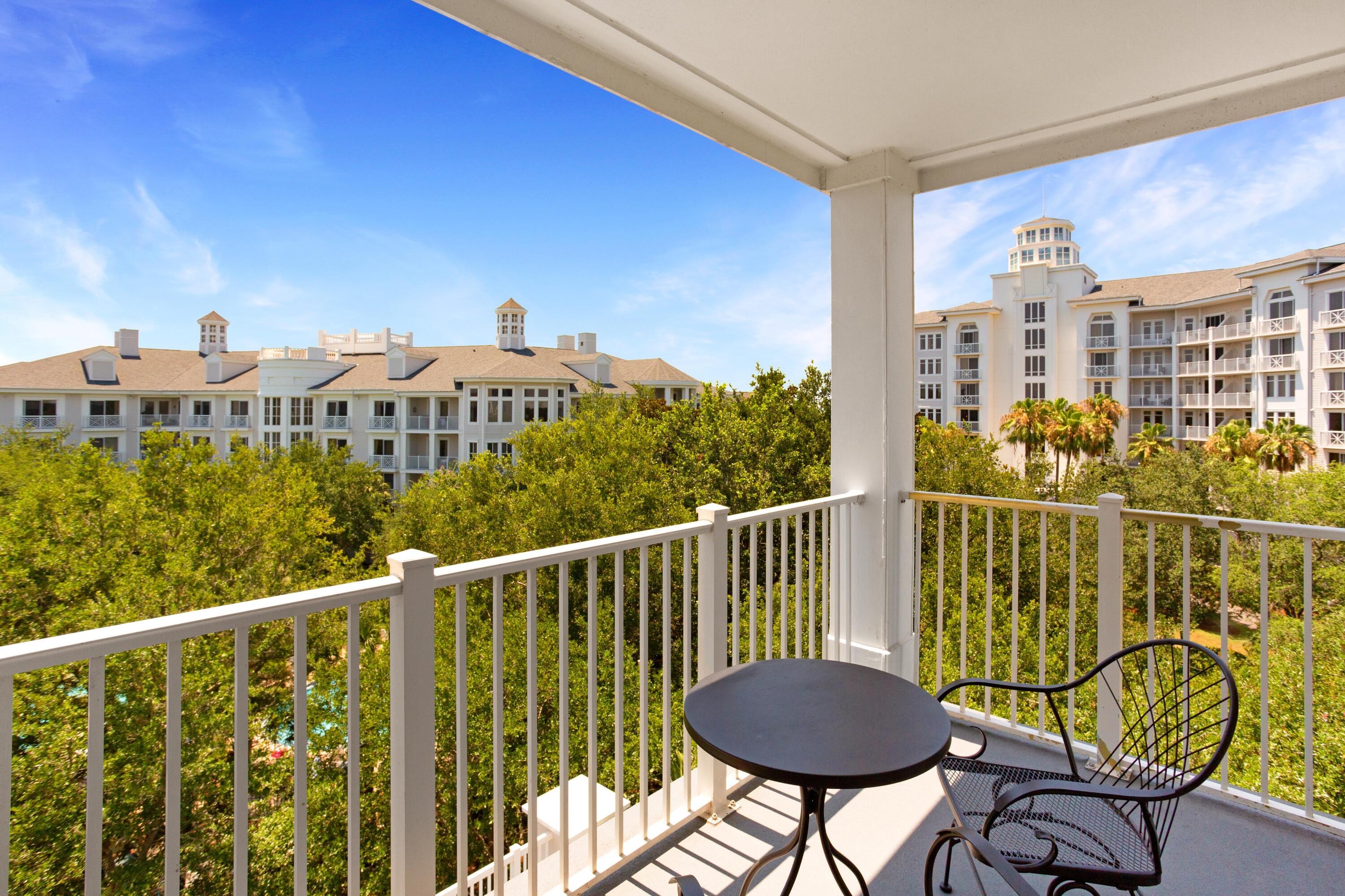GRAND SANDESTIN - Residential Lease