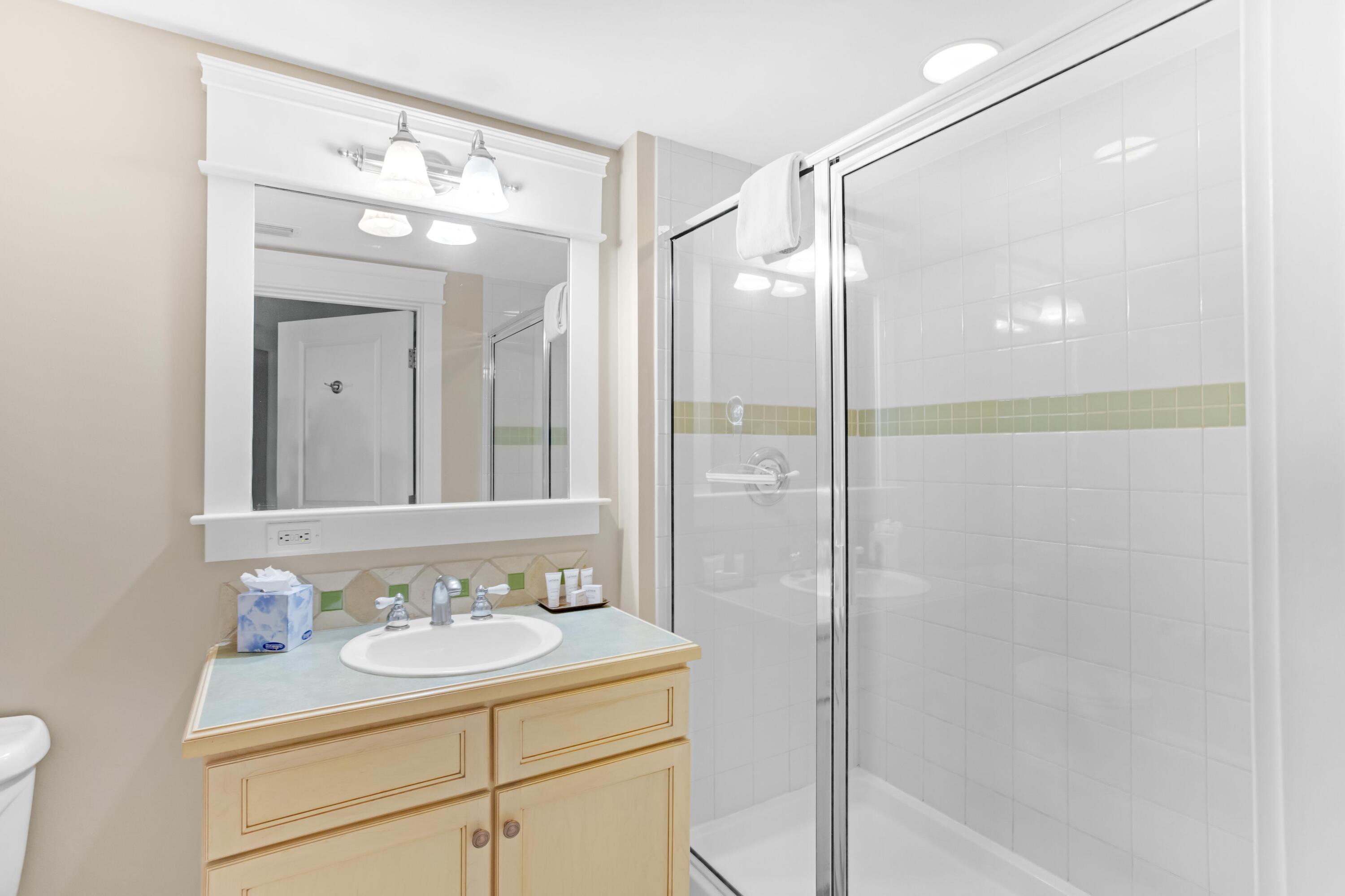 GRAND SANDESTIN - Residential Lease