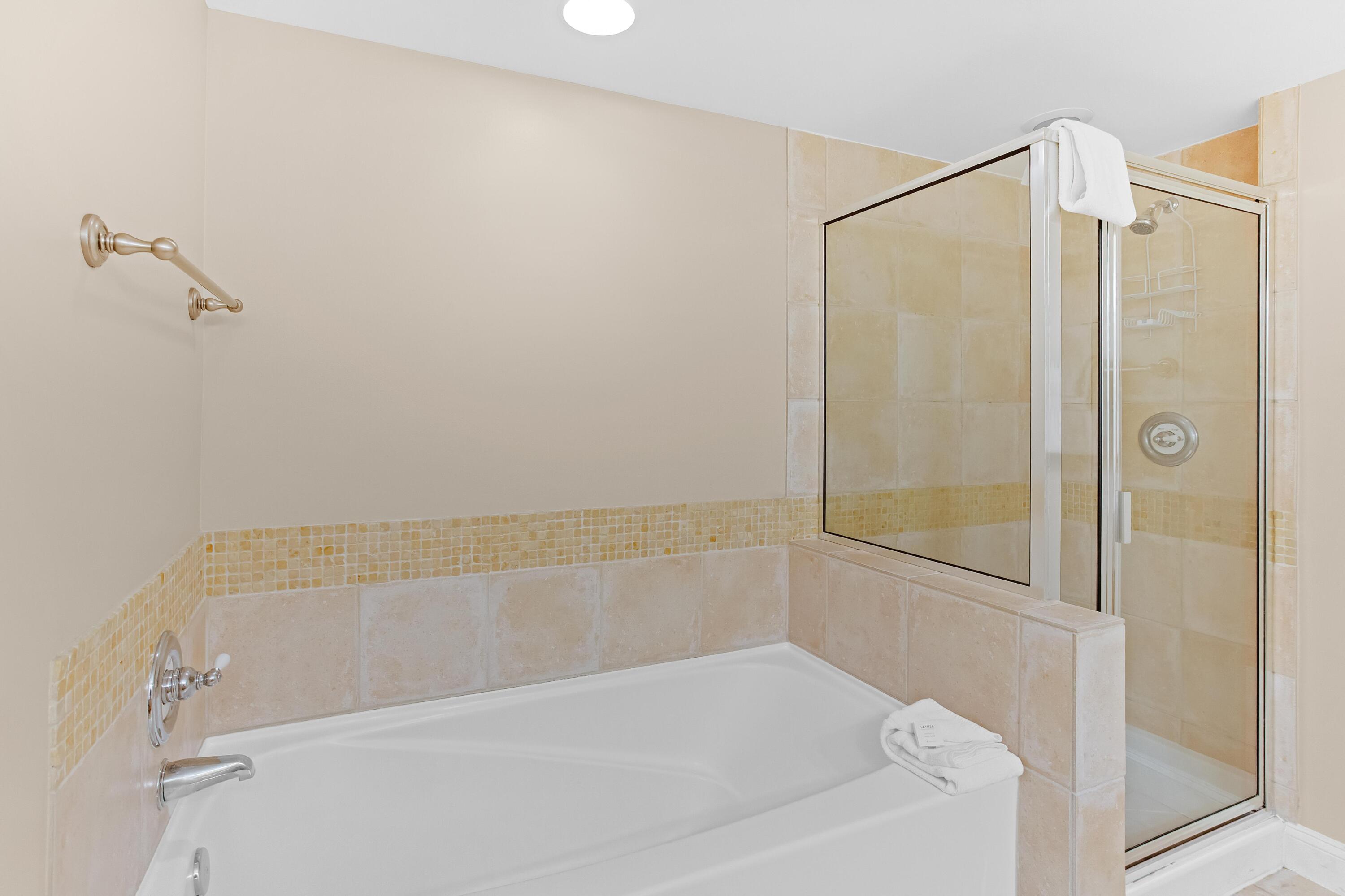 GRAND SANDESTIN - Residential Lease