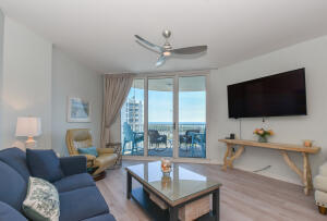 THE PALMS OF DESTIN - Residential Lease
