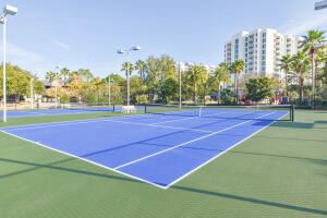 THE PALMS OF DESTIN - Residential Lease