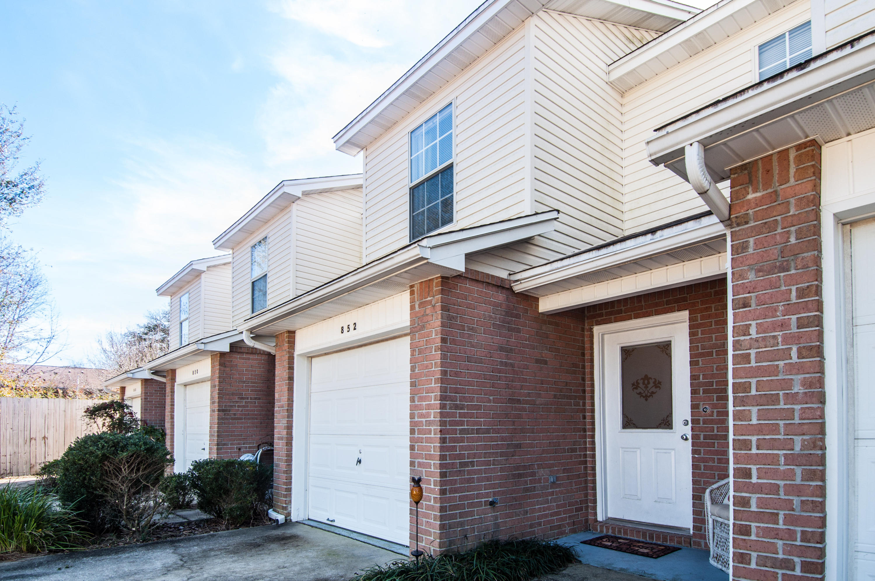 CAMBRIDGE VILLAGE - Residential