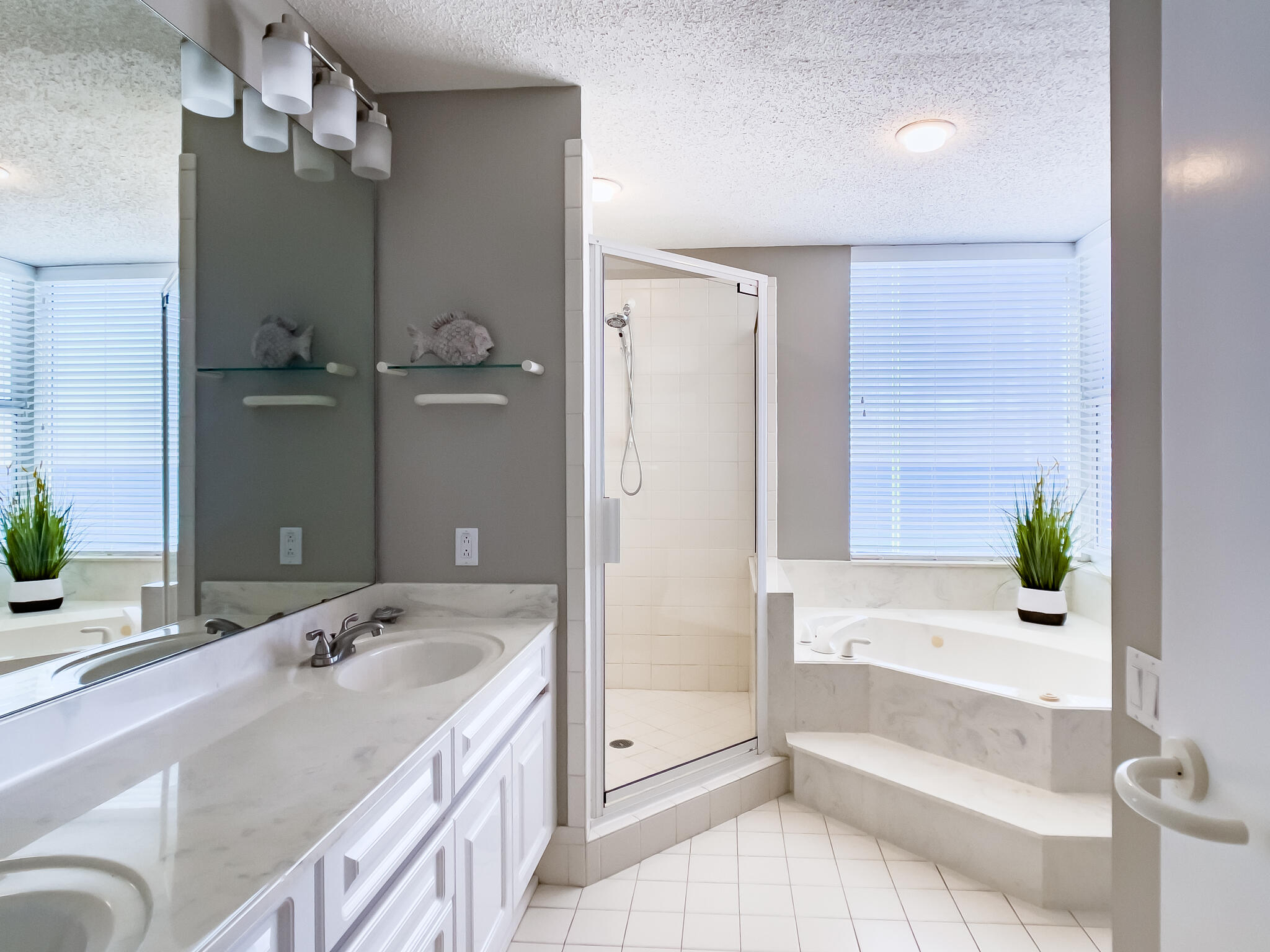 BEACH COLONY WEST CONDO - Residential