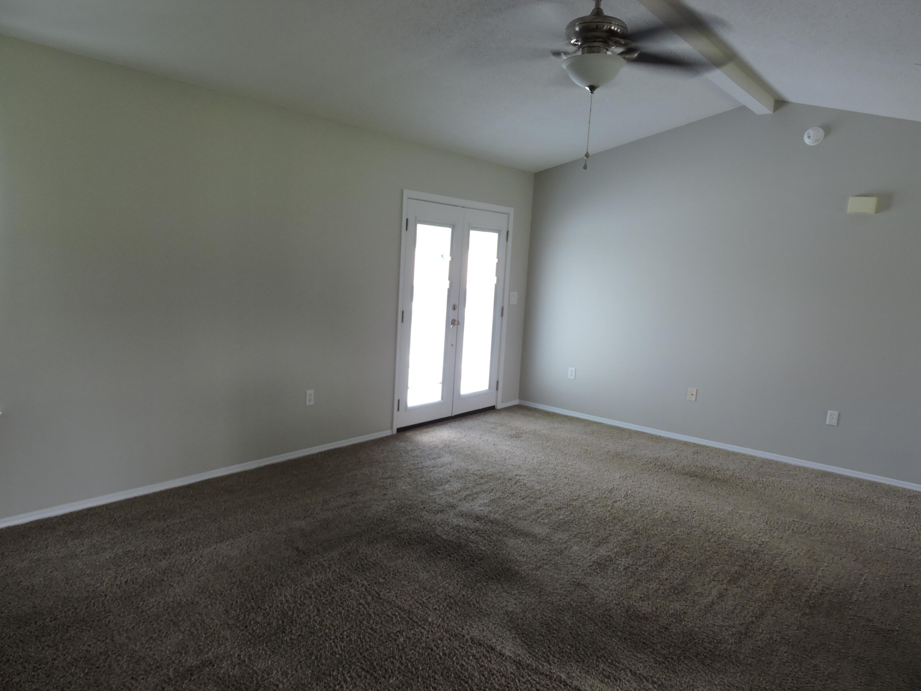 NORTHVIEW ESTATES - Residential Lease