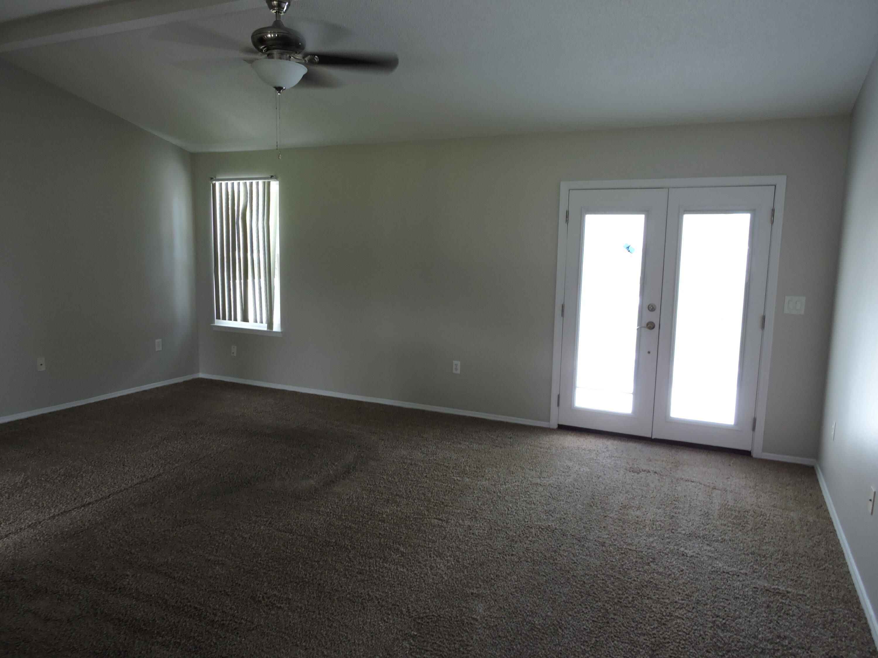 NORTHVIEW ESTATES - Residential Lease