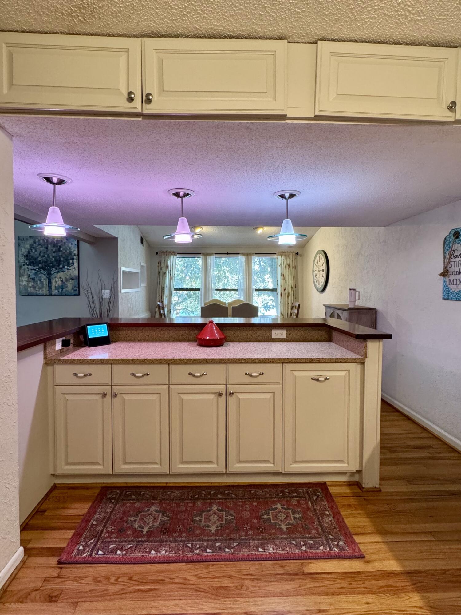 KELL-AIR GARDENS - Residential Lease