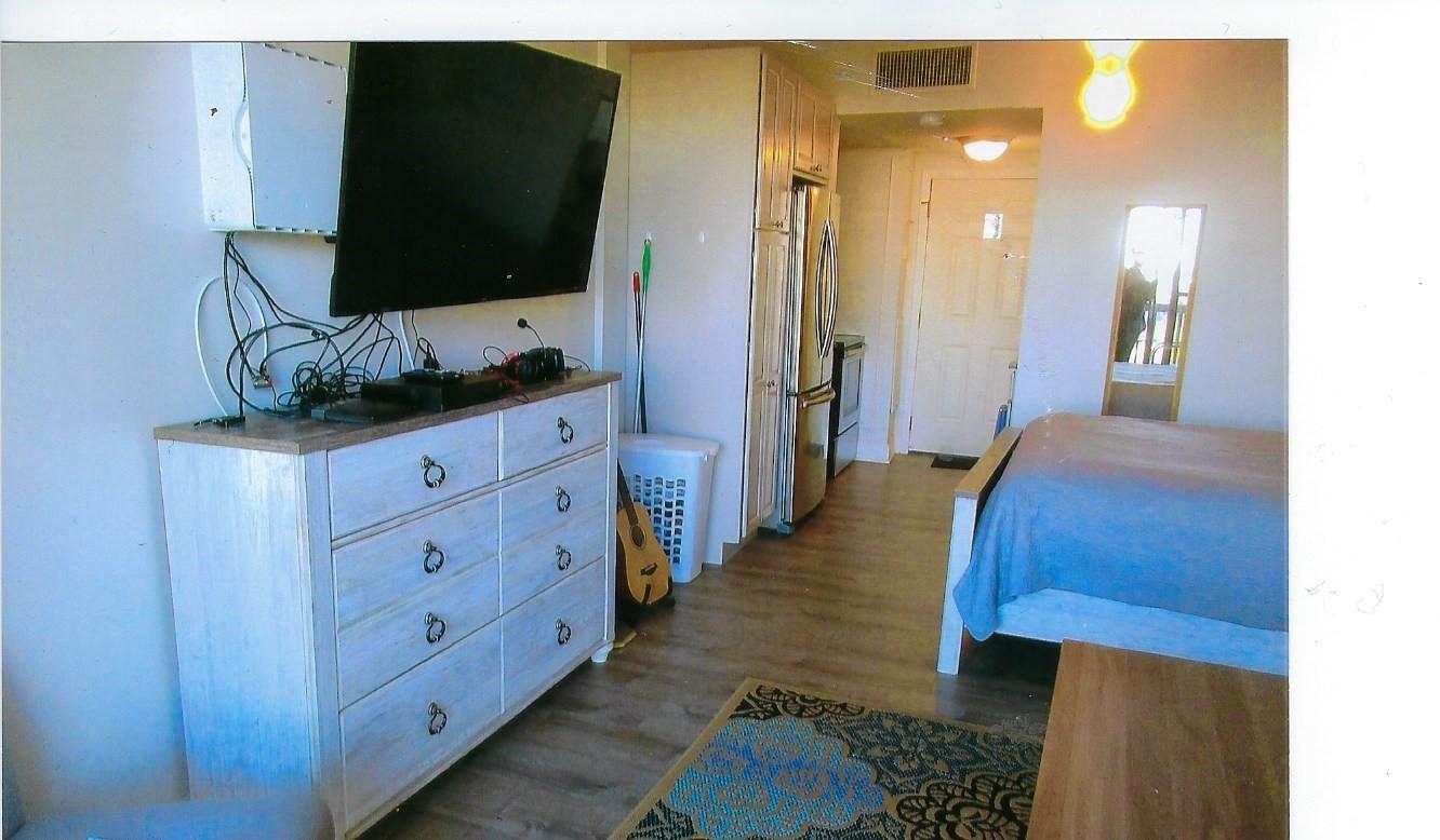 PIRATES BAY PH 1 - Residential