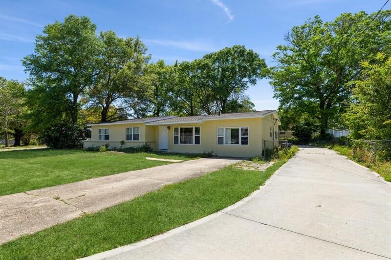 BRYN MAWR PARK 1ST ADDN - Residential