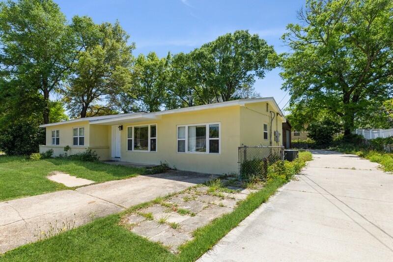 BRYN MAWR PARK 1ST ADDN - Residential