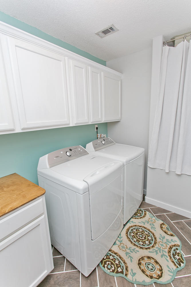 NAVARRE S/D 2ND ADDN - Residential