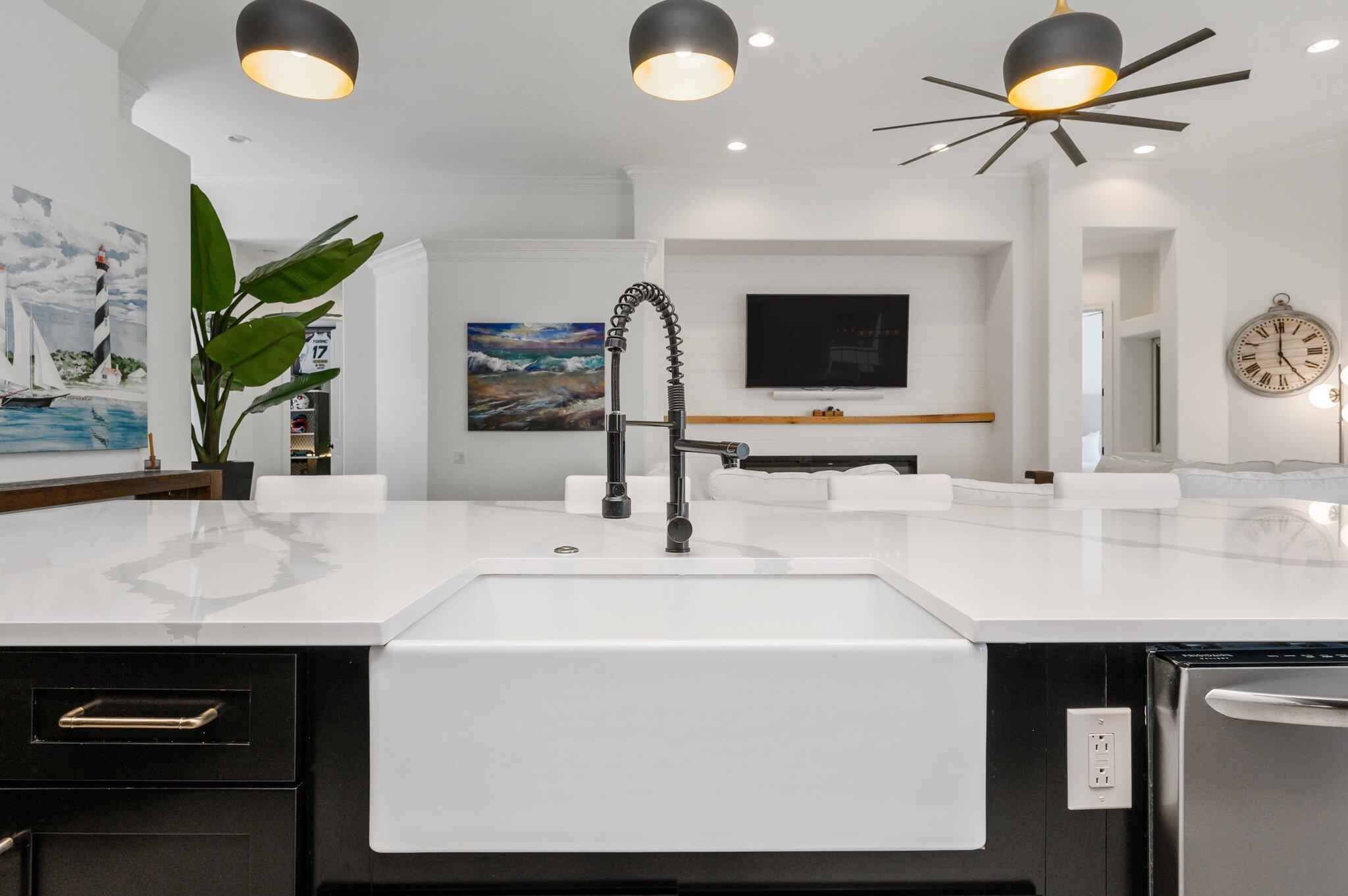 REGATTA BAY - Residential